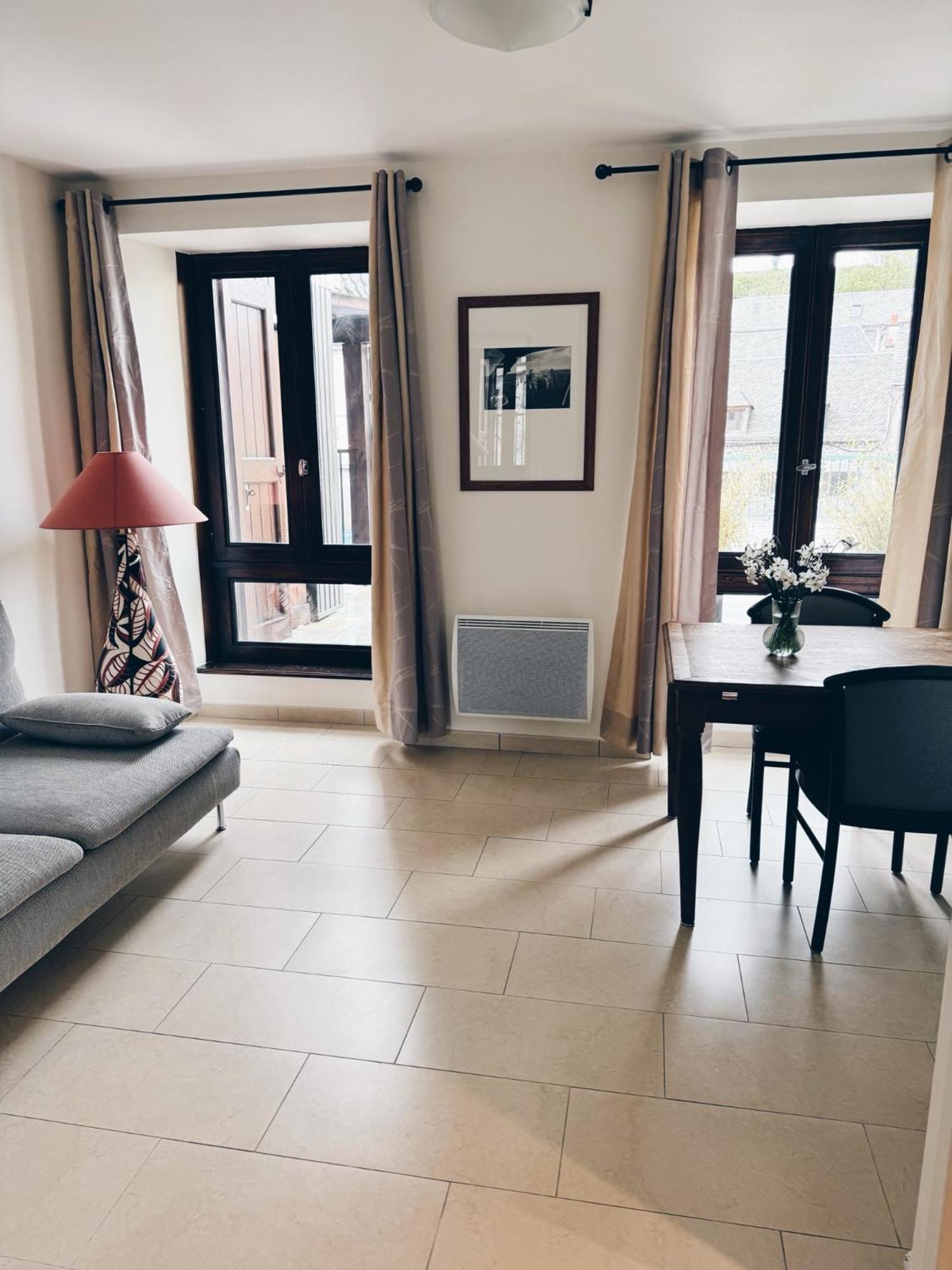 Le Regis Apartment Laguiole Ngoại thất bức ảnh